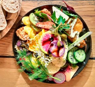 Vegane Frühstücksbowl
